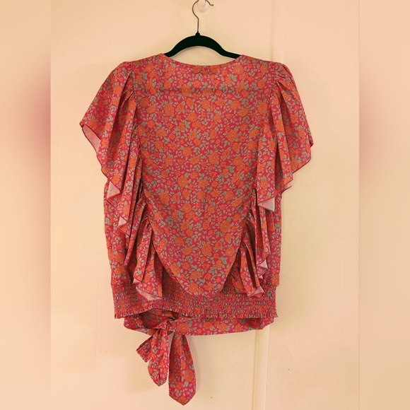 🎀$5 Pink Flutter Sleeve Blouse with Ruffled Tie Front - Picture 3 of 7